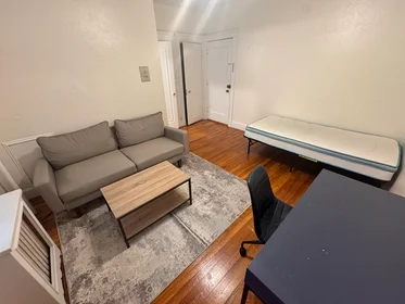 Studio in residence at 6, Washington Ave., Unit 11, Neighborhood Nine, Cambridge, MA, 02140, image 15 of 19
