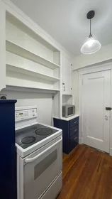 Studio in residence at 6, Washington Ave., Unit 11, Neighborhood Nine, Cambridge, MA, 02140, image 19 of 19
