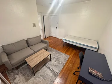 Studio in residence at 6, Washington Ave., Unit 11, Neighborhood Nine, Cambridge, MA, 02140, image 12 of 19