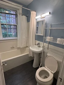 Studio in residence at 6, Washington Ave., Unit 11, Neighborhood Nine, Cambridge, MA, 02140, image 17 of 19