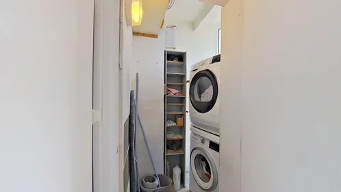 Habitación privada en 106 Rue D'orléans, imagen 14 de 17