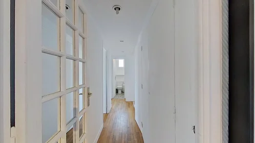 Habitación privada en 106 Rue D'orléans, imagen 15 de 17