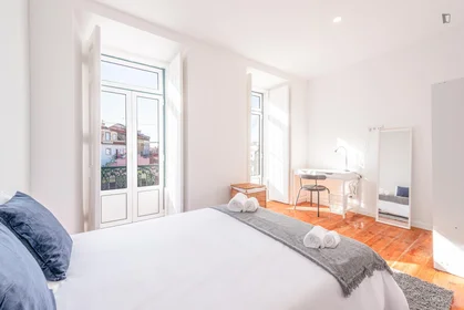 Privatzimmer in der Escadinhas da Saúde, bild 1 von 15