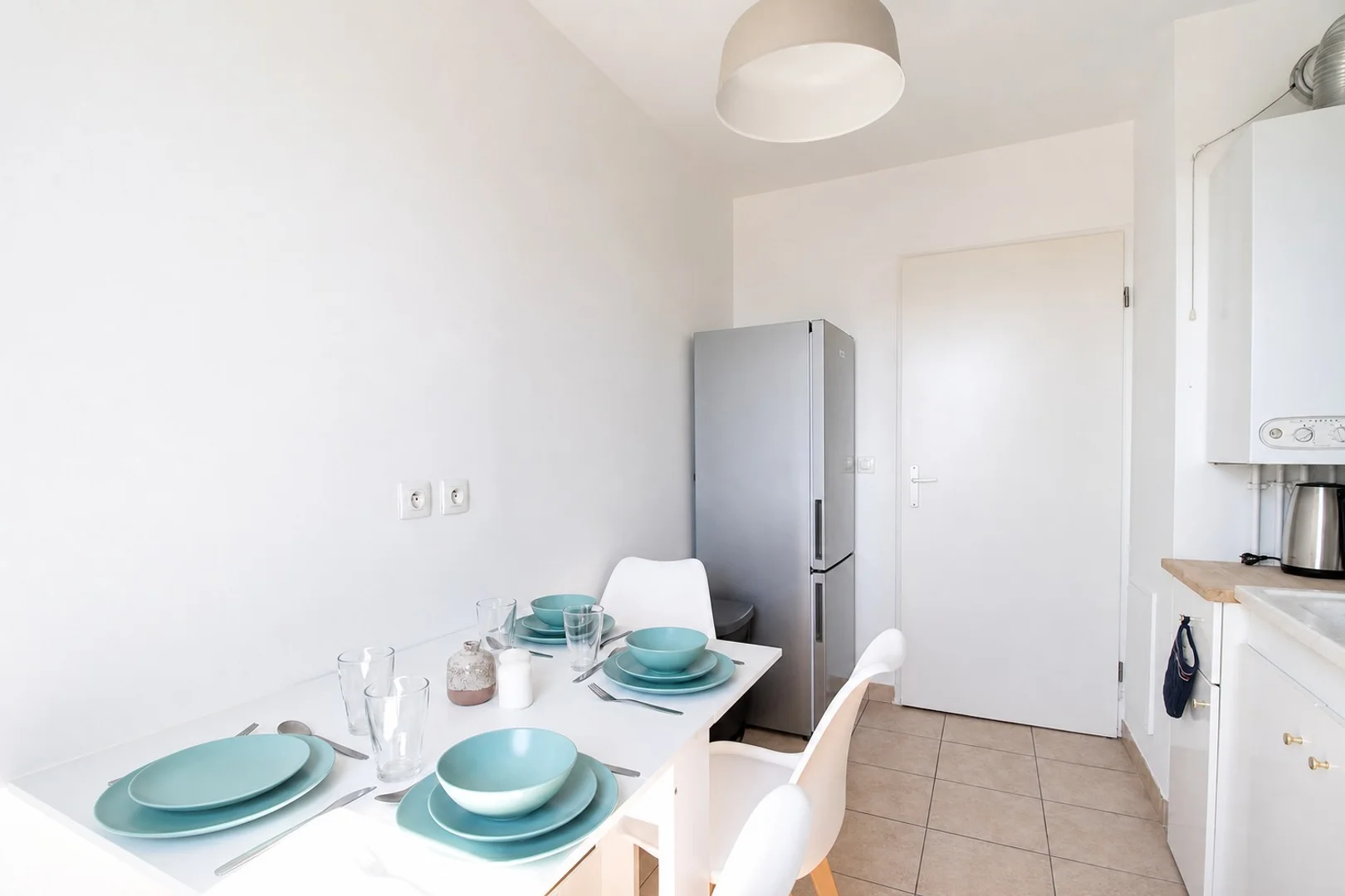 Budget-friendly student room close to campus in 