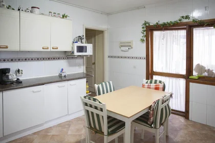 Stanza privata in Urbanización Los Pinos, immagine 6 di 12