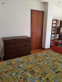 Privatzimmer in der Avenida Fernando Namora, bild 4 von 20