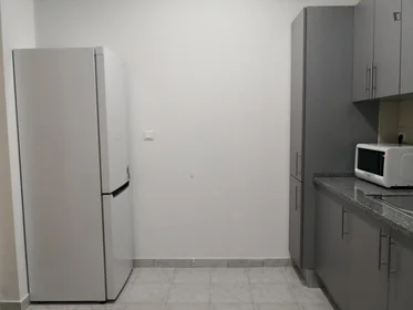 Quarto privado em Rua Francisco dos Anjos Diniz, imagem 10 de 16