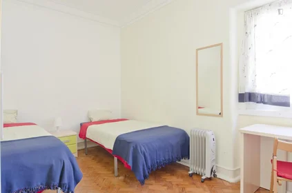 Privatzimmer in der Praça Aniceto do Rosário, bild 1 von 18