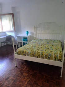 Quarto privado em Rua Carolina Michaellis, imagem 1 de 9
