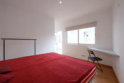 Logement entier à Rua dos Oleiros, image 10 de 15