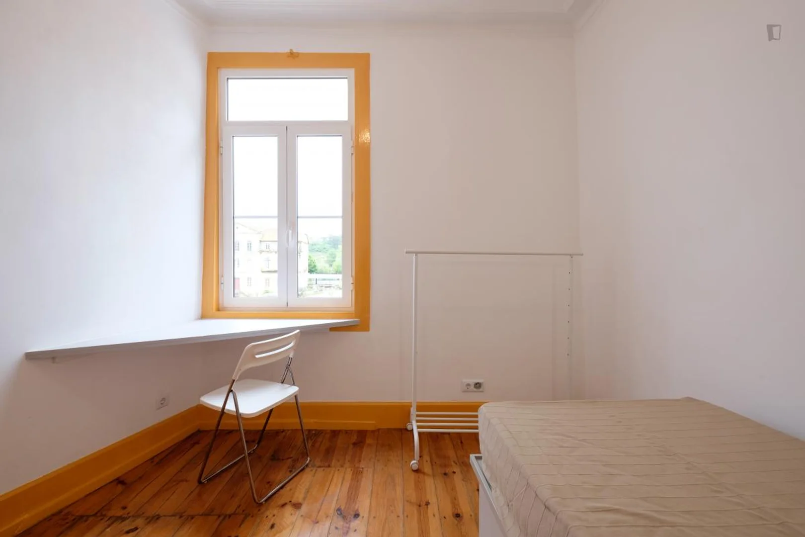 Chambre à louer dans un appartement d'étudiant à , entièrement meublée