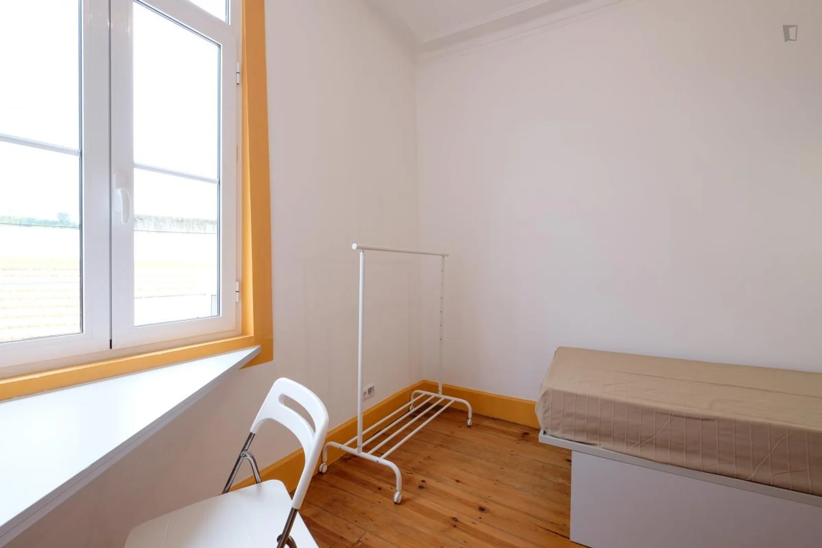 Chambre à louer dans un appartement d'étudiant à , entièrement meublée