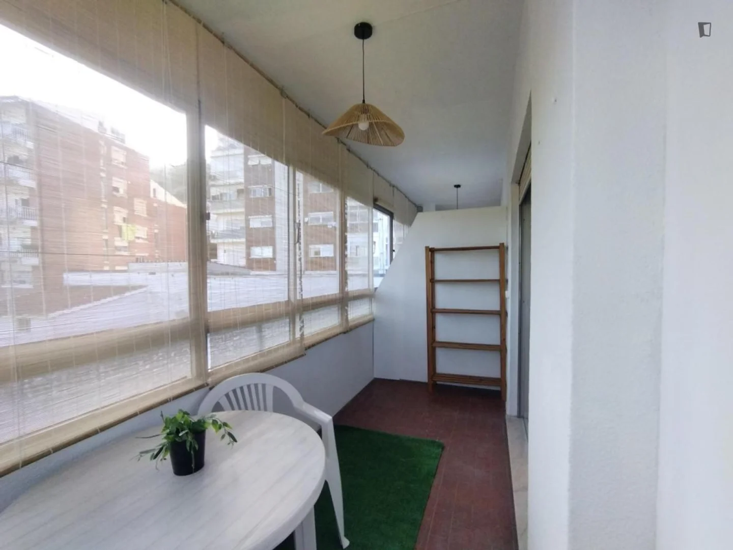 Budget-friendly student room close to campus in 