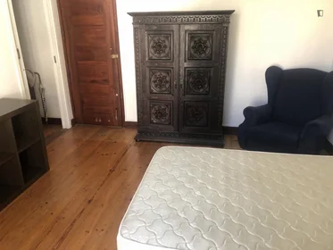 Habitación privada en Rua Dr. Augusto Rocha, imagen 1 de 10