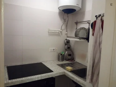 Quarto privado em Via Carlo Marochetti, imagem 5 de 15