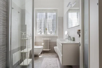 Privatzimmer in der Via dei Missaglia, bild 10 von 16