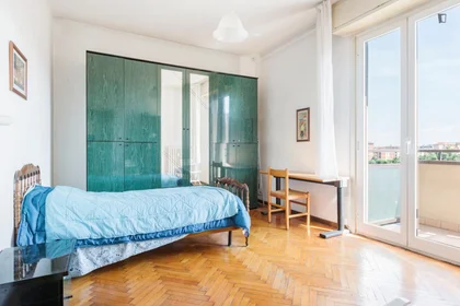Quarto privado em viale Lucania, imagem 1 de 10