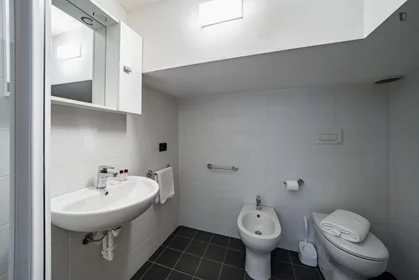 Apartamento inteiro em Corso Magenta, imagem 15 de 20