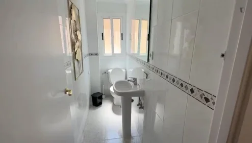 Prywatny pokój Carrer Garbinet, obraz 20 27