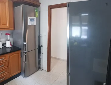 Prywatny pokój Carrer Garbinet, obraz 9 27