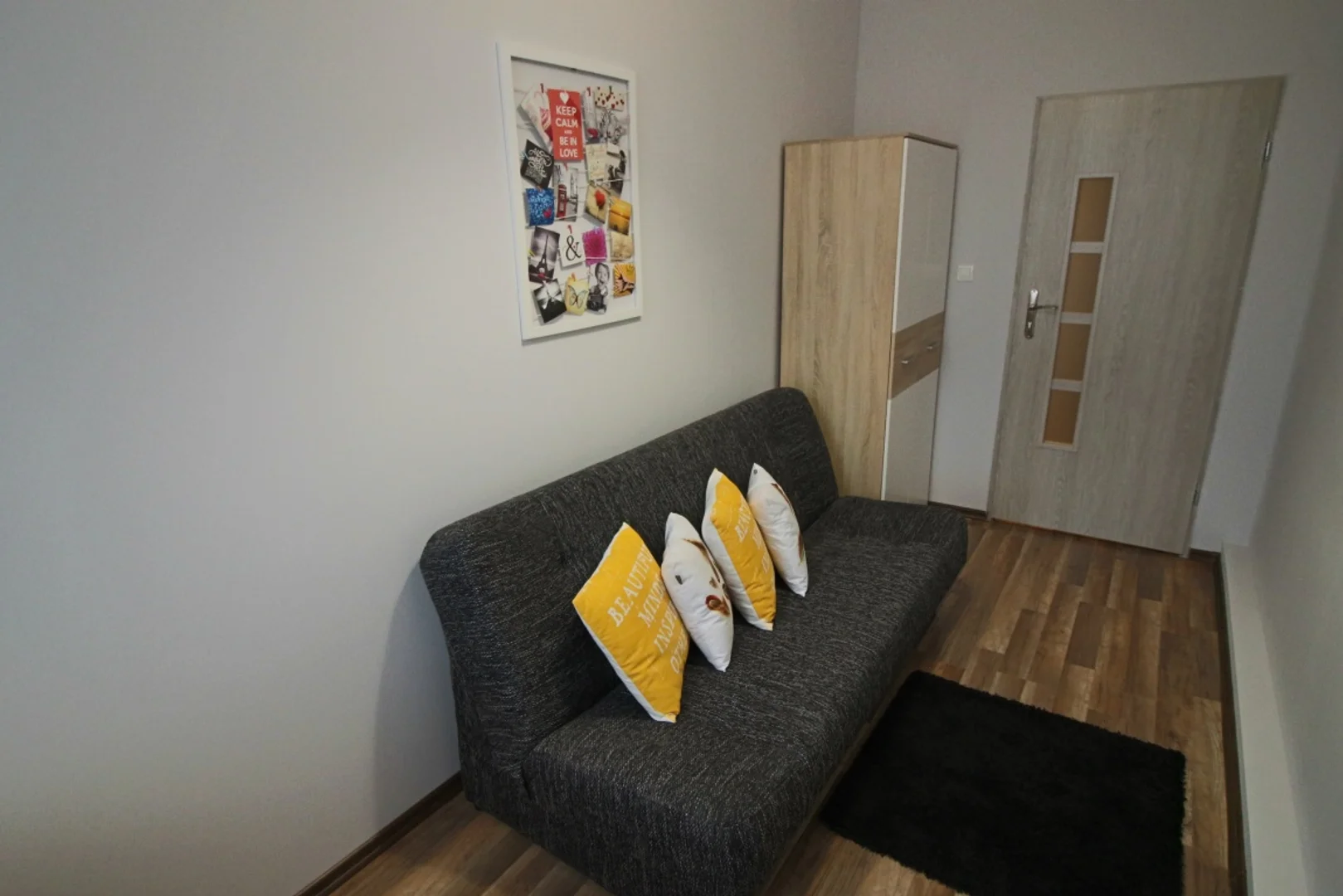 Chambre d'étudiant économique avec emplacement pratique dans 