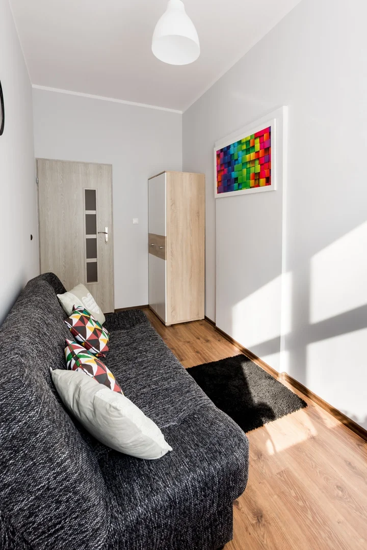 Habitación en apartamento estudiantil en alquiler en , completamente amueblado