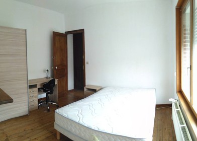 Habitación en alquiler con cama doble Valenciennes
