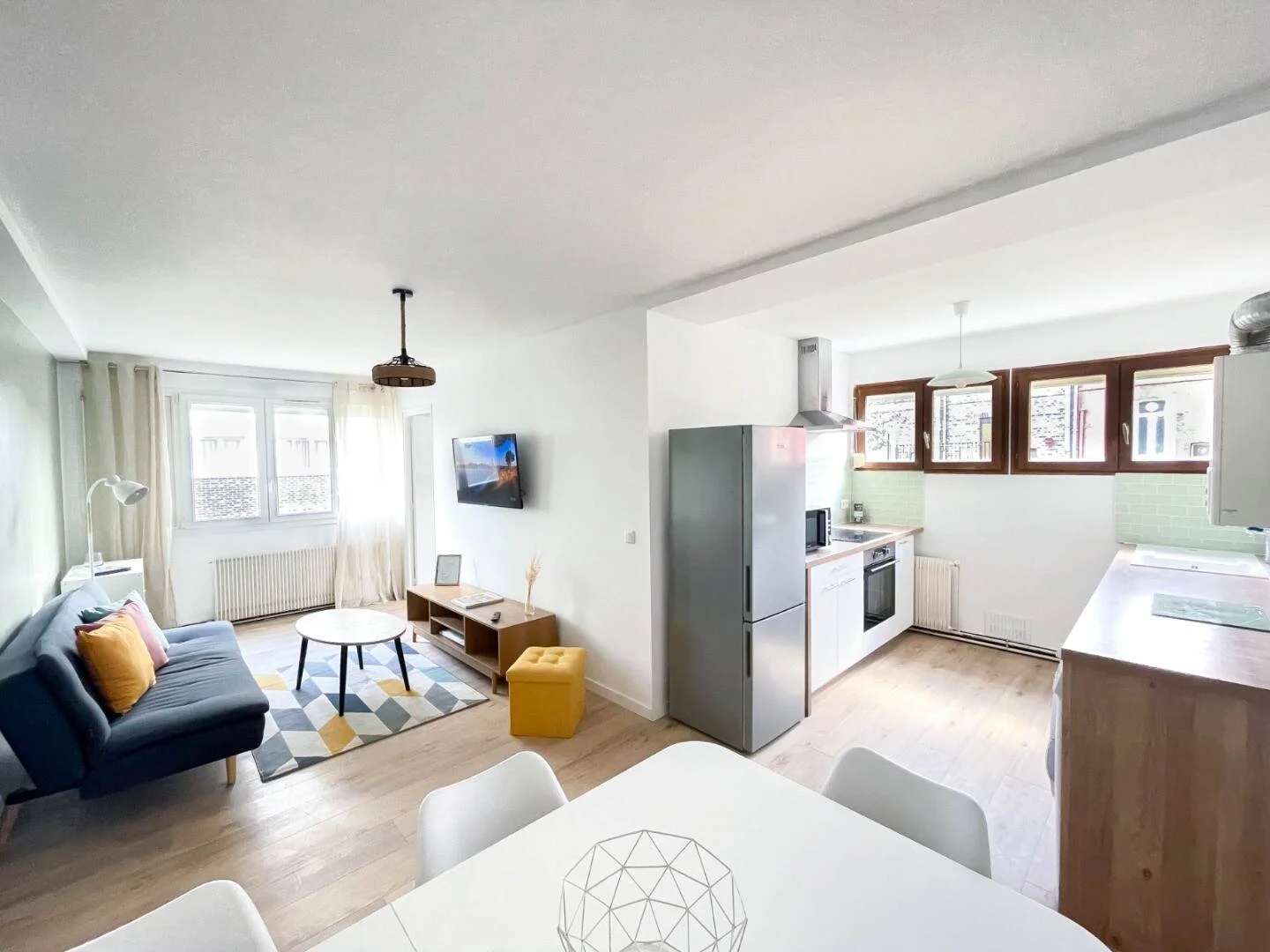 Habitación asequible para estudiantes con buena iluminación en 