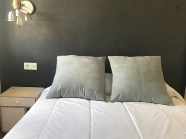 Habitación privada en Calle Esperanza, imagen 2 de 15