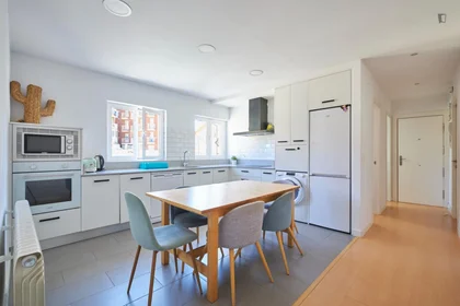 Habitación privada en Calle Esperanza, imagen 5 de 15