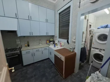 Private room at Gran Via de les Corts Catalanes, Eixample, image 6 of 8