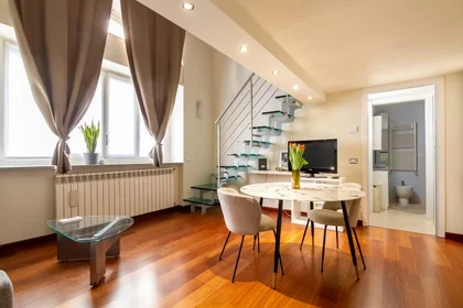 Appartamento in Via L. Cagnola, Sarpi, immagine 1 di 10