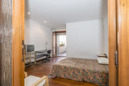 Chambre privée à Via Laurentina, image 2 de 20