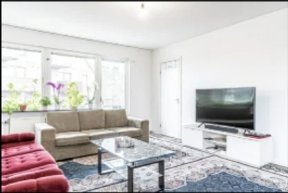 Apartamento inteiro em Tingsvägen 1, imagem 1 de 8