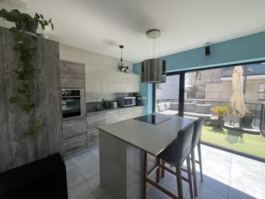 Appartamento intero in Rue Denuzière 31, immagine 6 di 12