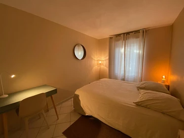 Habitación en alquiler con cama doble Avignon