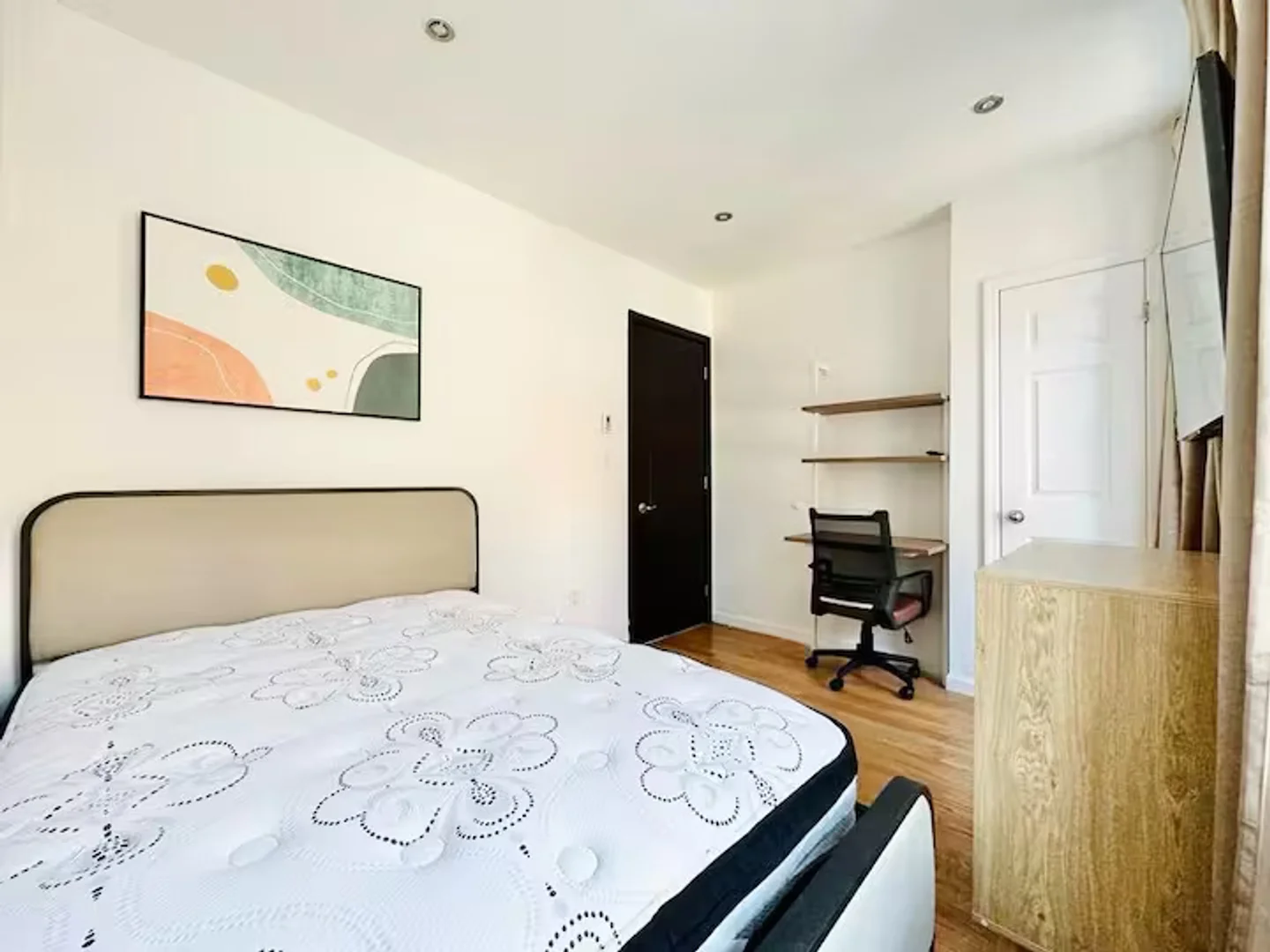 964 Amsterdam Avenue,  2D, Upper West Side, New York, NY, 10025