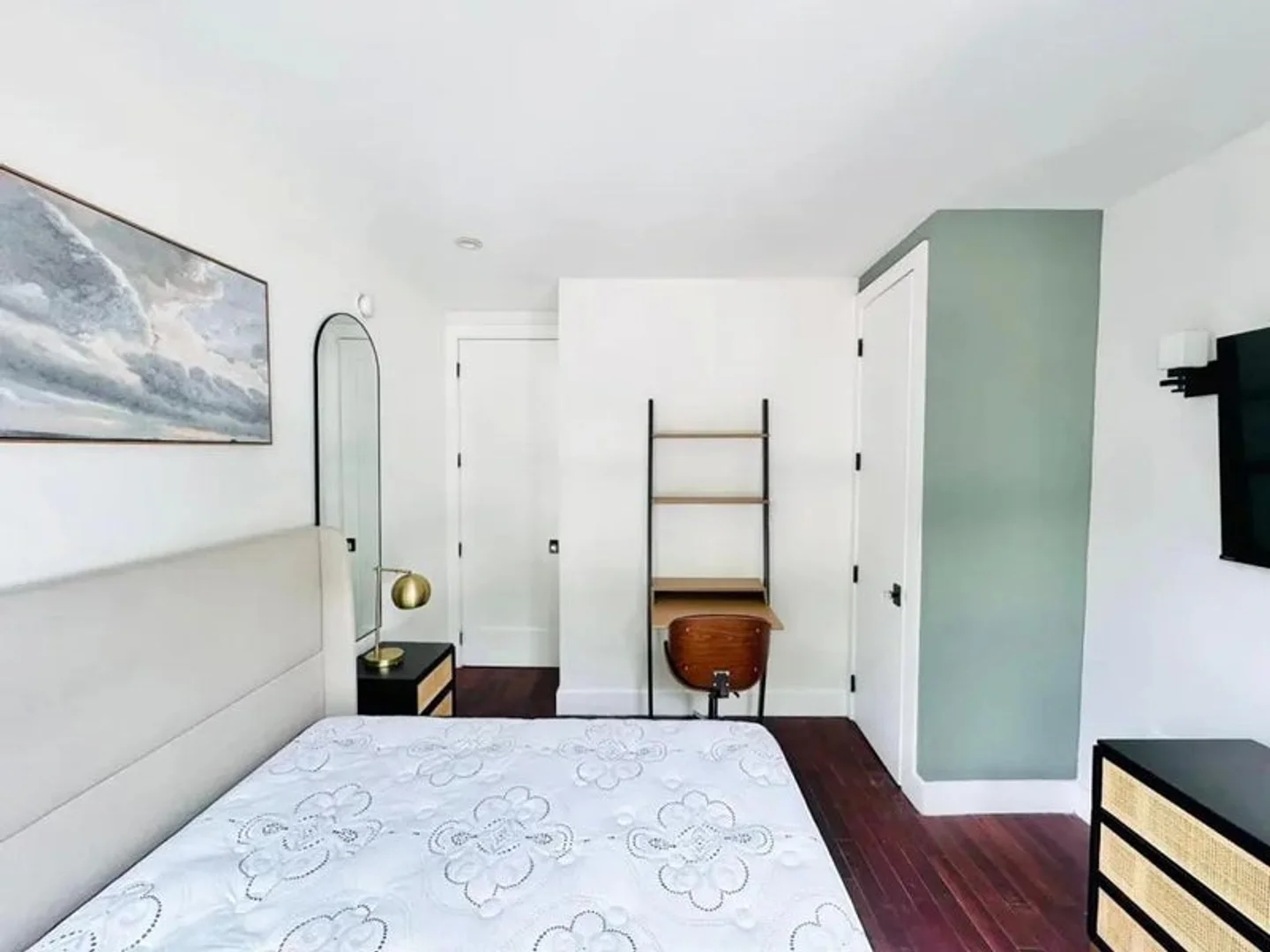 330 Starr Street, 1B, Bushwick, Brooklyn, NY, 11237