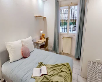 Chambre privée à Rue Gustave Caillebotte, image 1 de 20