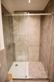 Apartamento inteiro em Mundenheimer Straße, imagem 11 de 13