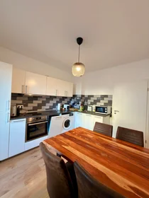 Apartamento inteiro em Mundenheimer Straße, imagem 7 de 13