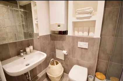 Apartamento inteiro em Mundenheimer Straße, imagem 10 de 13