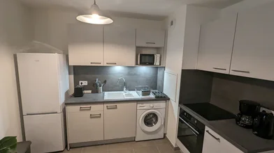 Privatzimmer im Wohnheim in der 35 Rue Médéric Clichy, bild 4 von 5