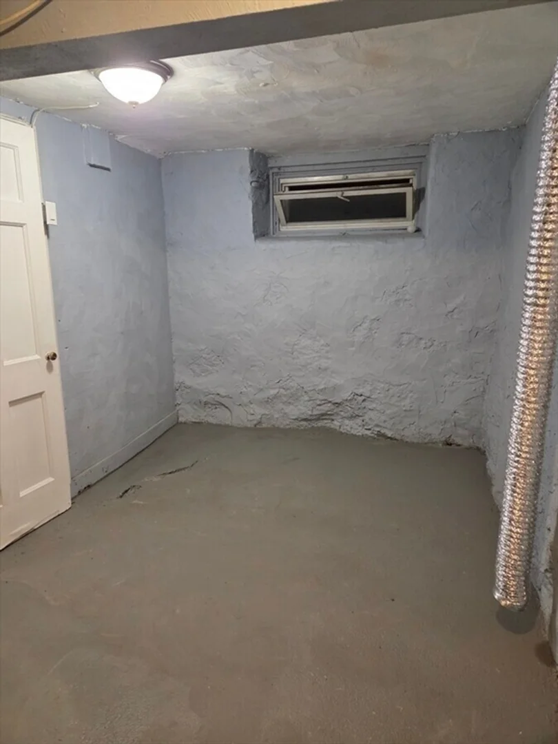 7, Wilmington Ave., Unit 7, Dorchester, Boston, MA, 02124