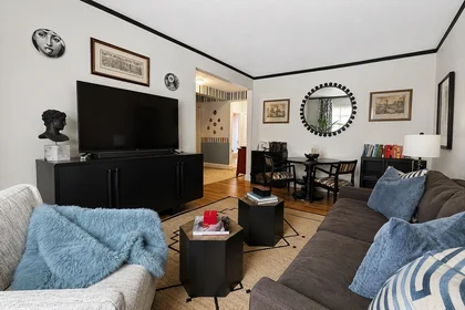 Alojamiento entero en residencia en 97, Strathmore Rd., Unit 2, Brighton, Boston, MA, 02135, imagen 6 de 11