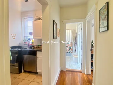 Entire place in residence at 82, Brainerd Rd., Unit 19, Allston, Boston, MA, 02134, image 19 of 34