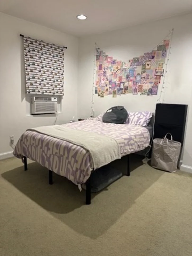 133, Saint Botolph St., Unit 2, Back Bay, Boston, MA, 02115