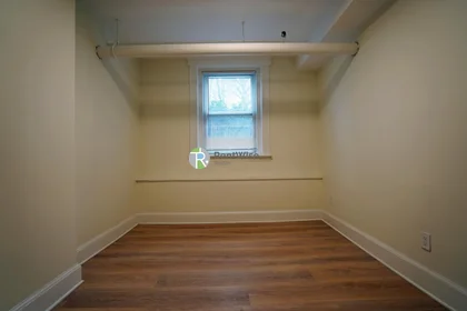 Entire place in residence at 6, Camelot Ct., Unit A, Brighton, Boston, MA, 02135, image 2 of 19