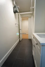 Entire place in residence at 6, Camelot Ct., Unit A, Brighton, Boston, MA, 02135, image 3 of 19