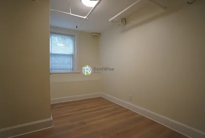 Entire place in residence at 6, Camelot Ct., Unit A, Brighton, Boston, MA, 02135, image 7 of 19